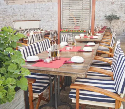 世田谷区三軒茶屋|飲食店|高圧洗浄による定期メンテナンス